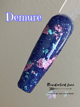 Load image into Gallery viewer, Demure