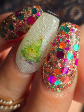 Load image into Gallery viewer, Ghosted G L O W