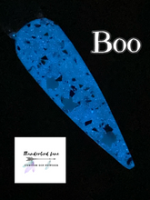 Load image into Gallery viewer, Boo (Glow)