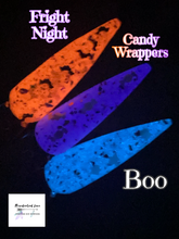 Load image into Gallery viewer, Boo (Glow)