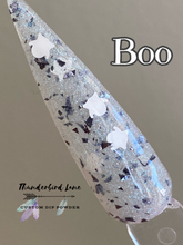 Load image into Gallery viewer, Boo (Glow)