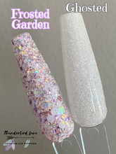 Load image into Gallery viewer, Frosted Garden