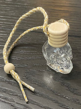 Load image into Gallery viewer, 8 ml Skull Diffuser
