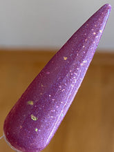 Load image into Gallery viewer, Karma Chameleon