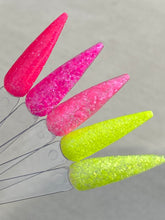 Load image into Gallery viewer, Strawberry Colada