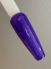 Load image into Gallery viewer, Feelin' Like Elsa Glow