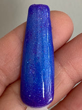 Load image into Gallery viewer, Feelin' Like Elsa Glow