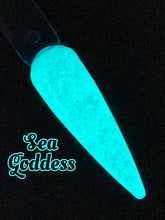 Load image into Gallery viewer, Sea Goddess Glow