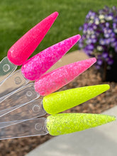 Load image into Gallery viewer, Strawberry Colada