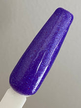 Load image into Gallery viewer, Feelin' Like Elsa Glow