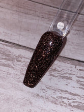 Load image into Gallery viewer, Lurky