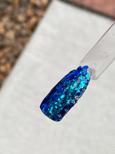 Load image into Gallery viewer, Heart of the Ocean