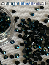 Load image into Gallery viewer, Decorative Nail Crystals