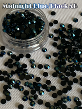 Load image into Gallery viewer, Decorative Nail Crystals