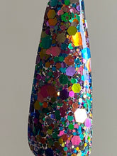 Load image into Gallery viewer, Grass Dancer