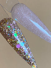 Load image into Gallery viewer, Pink Moscato