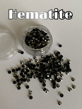 Load image into Gallery viewer, Decorative Nail Crystals