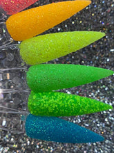 Load image into Gallery viewer, Appletini Glo